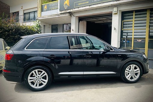 Audi Q7 e-tron