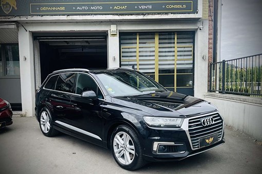 Audi Q7 e-tron